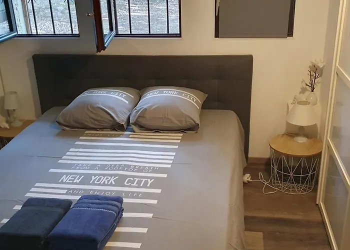Villa La Casita Climatisee Avec Piscine Pres D'uzes