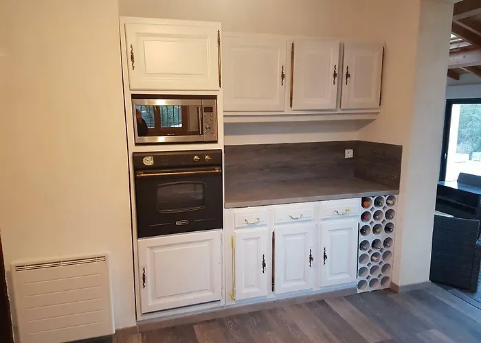 La Casita Climatisee Avec Piscine Pres D'uzes *