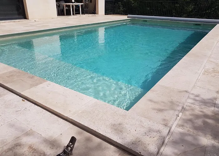 La Casita Climatisee Avec Piscine Pres D'uzes * Saint-Laurent-la-Vernède